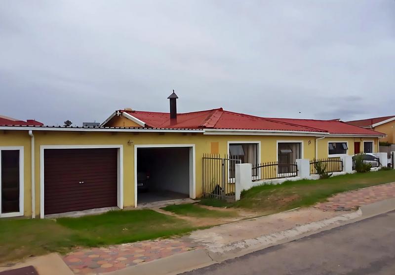 5 Bedroom Property for Sale in Fairview Western Cape